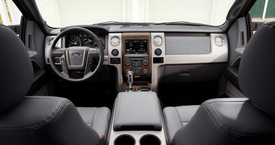  Ford F-150 Lariat 2013 года  (фото 4 из 23)